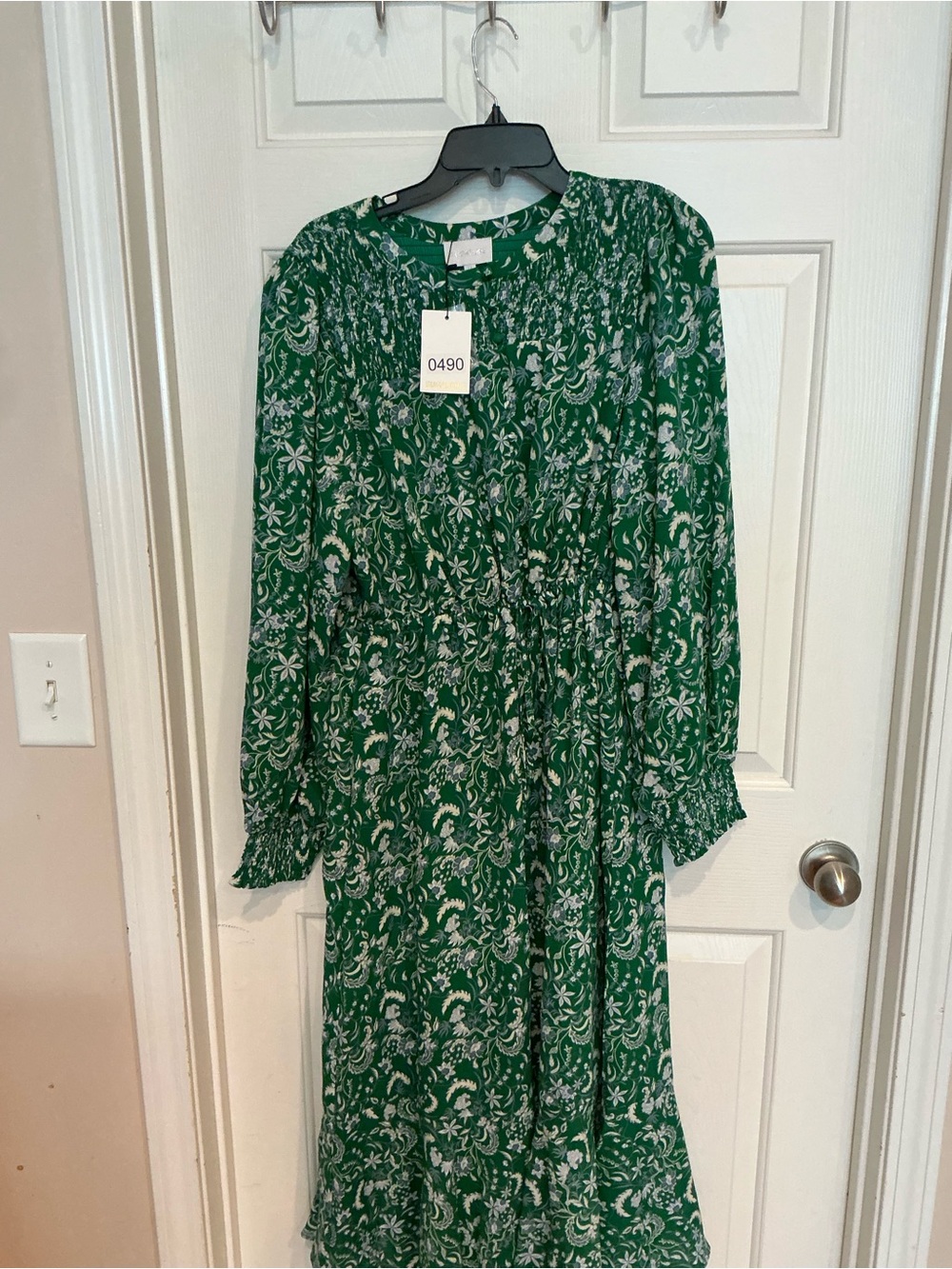 Sugarlips Green Floral Long Sleeve Midi Dress